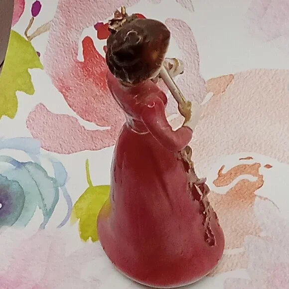 Victorian Lady in Pink Dress Playing Violin Figurine  Vintage Japan Ceramic 3D - Picture 9 of 12
